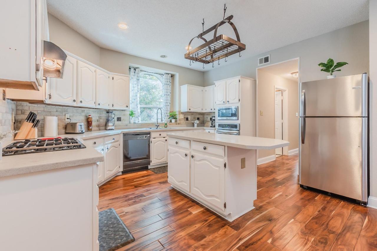 * *Astounding House **Perfect For Family And Friends , Pool , Hot Tub, & Game Room Allen Eksteriør billede