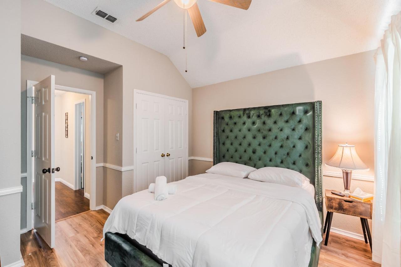 * *Astounding House **Perfect For Family And Friends , Pool , Hot Tub, & Game Room Allen Eksteriør billede